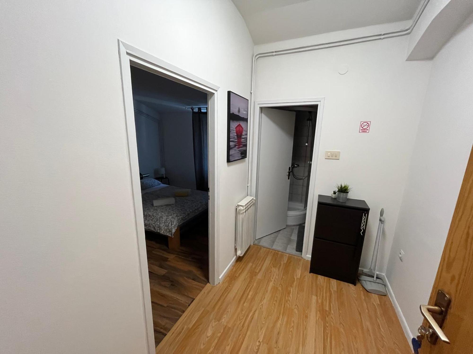 Apartmani Vacanza ซาเกร็บ ภายนอก รูปภาพ