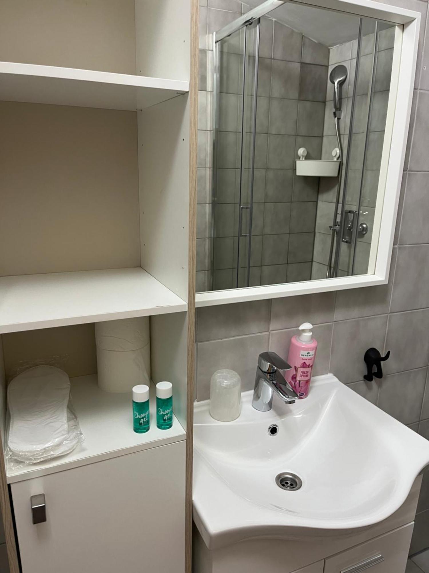 Apartmani Vacanza ซาเกร็บ ภายนอก รูปภาพ